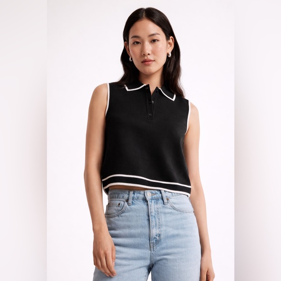 Abercrombie & Fitch Tops - Abercrombie & Fitch Black Sleeveless Polo Sweater Vest S Crop